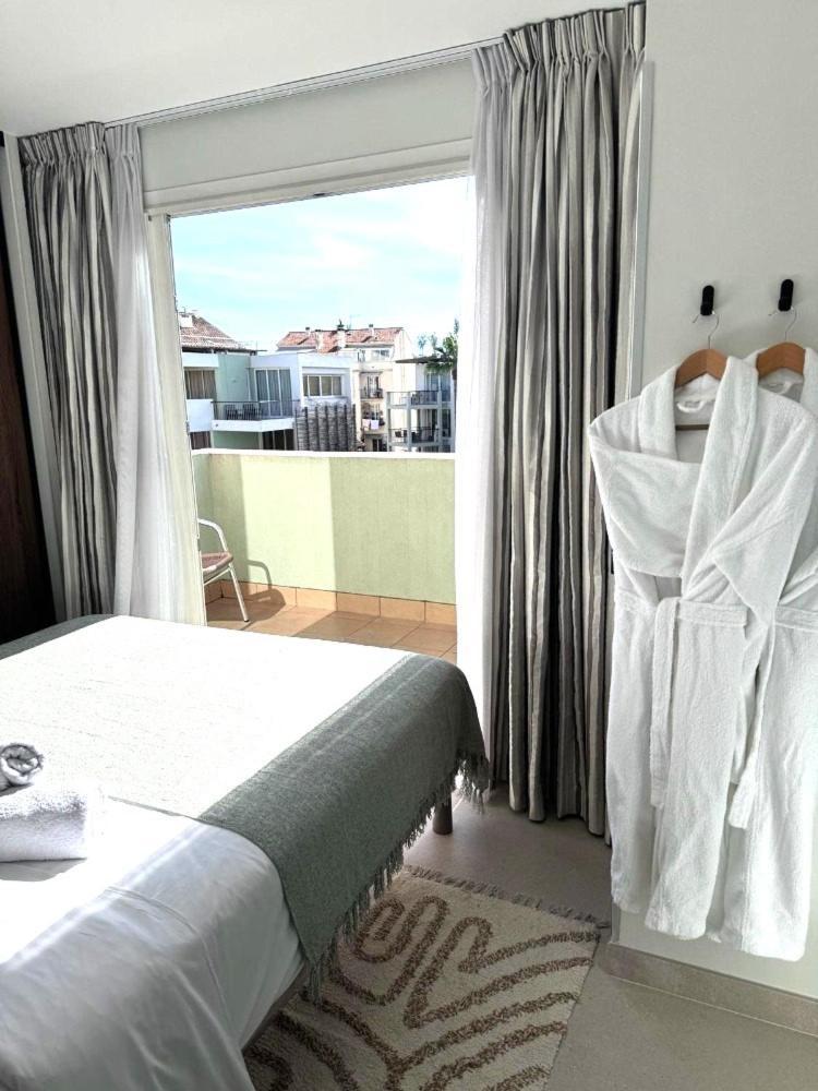 Penthouse Vue Mer Avec Rooftop,Jacuzzi,Et Parking Prive Antibes Ngoại thất bức ảnh
