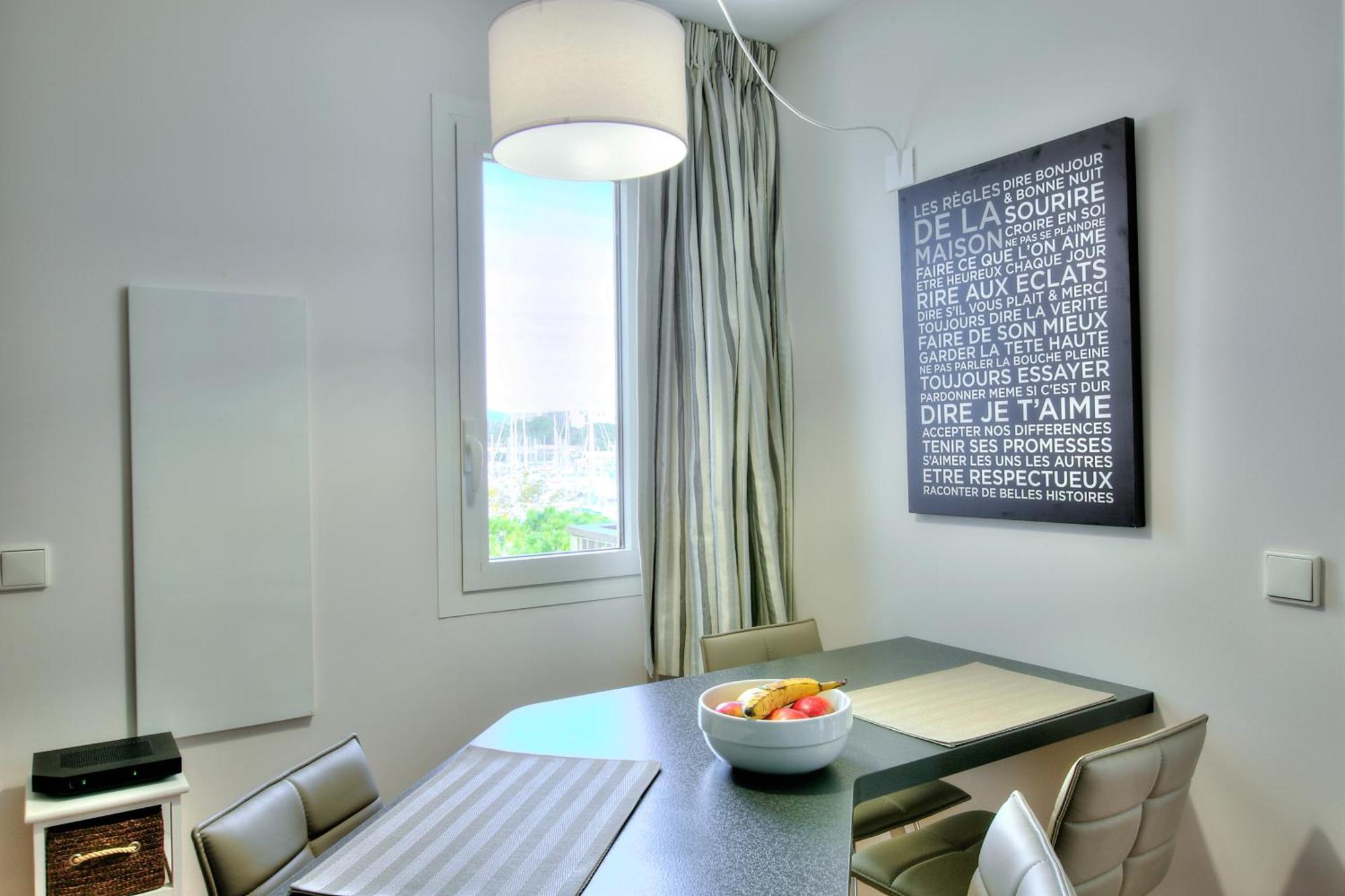 Penthouse Vue Mer Avec Rooftop,Jacuzzi,Et Parking Prive Antibes Ngoại thất bức ảnh